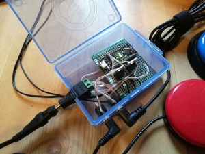 electronics for switch adapted slot cars